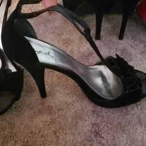 Women's heels for cheap